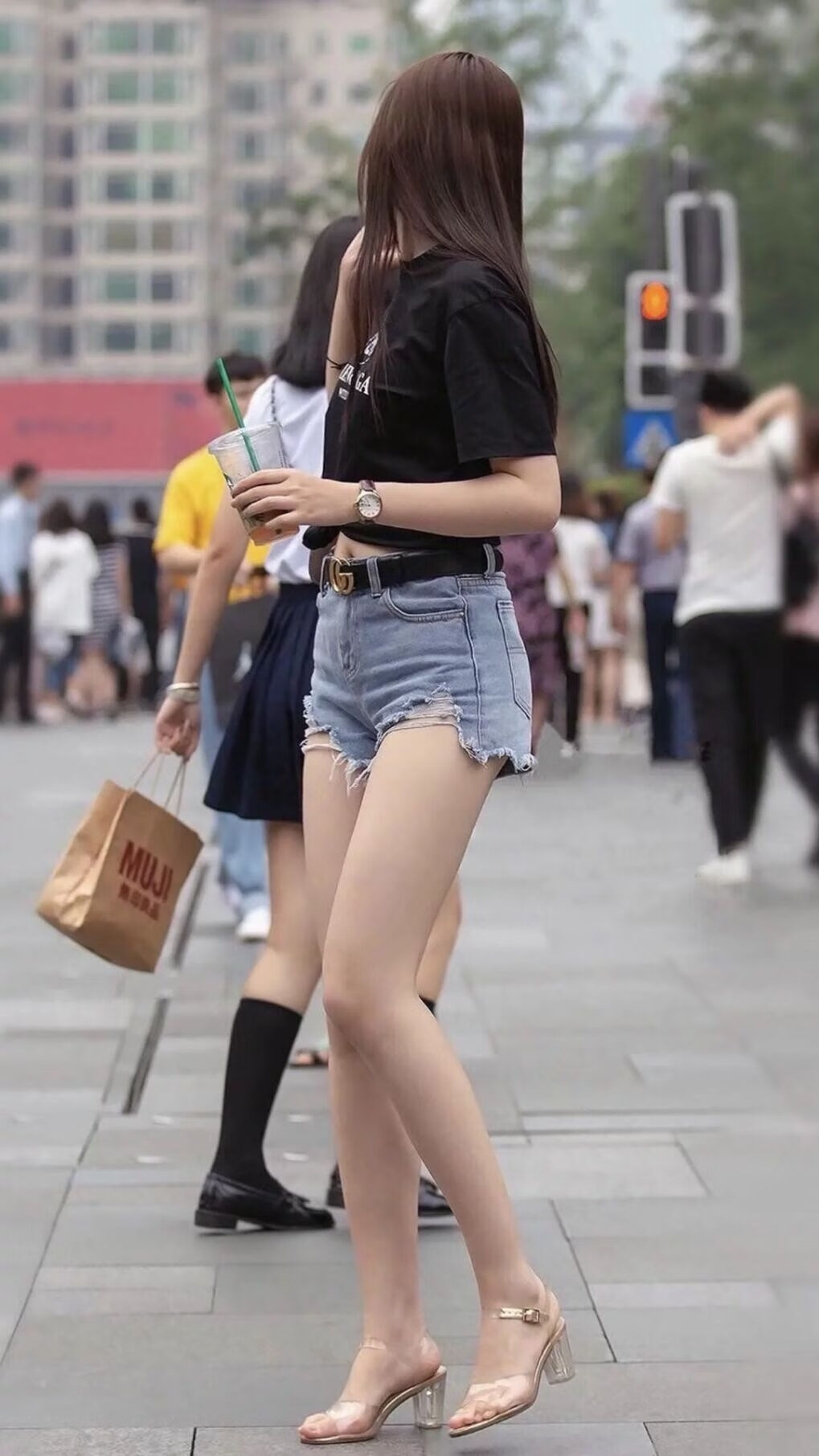 德国选手仰泳表现超越欧洲平均，美国仰泳运动员