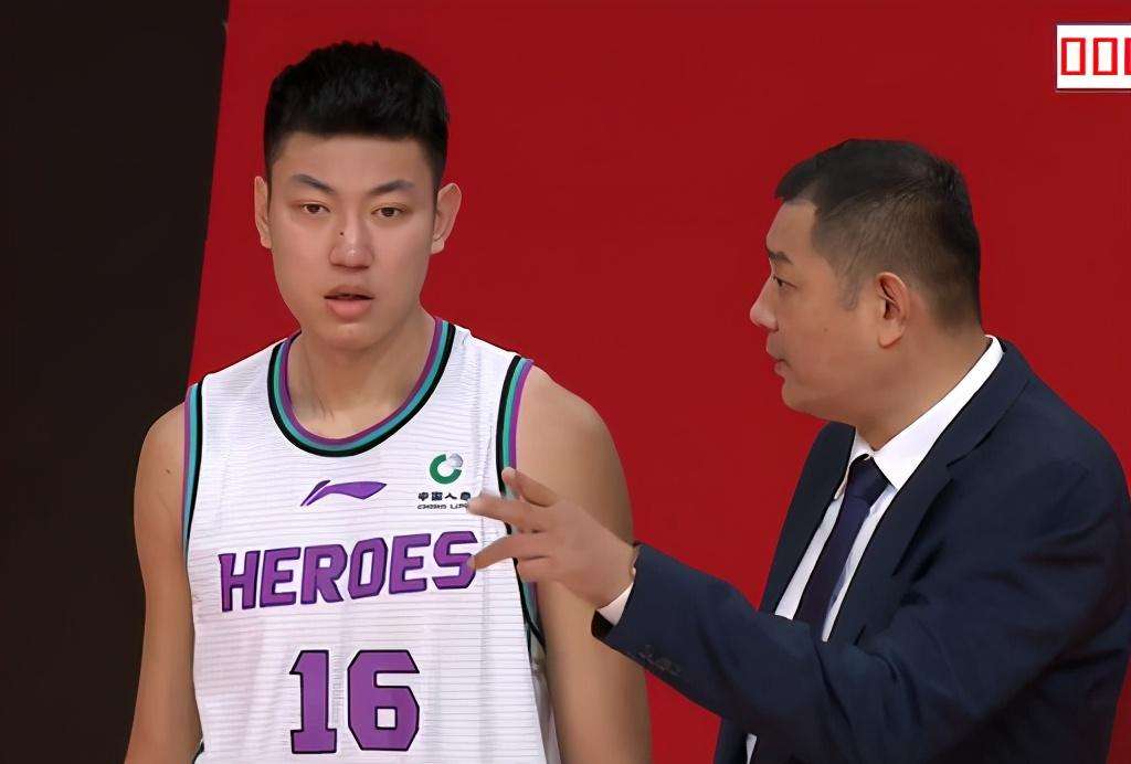 关于B体育官网：CBA球员的经纪人制度：如何规范市场，保障球员权益？的信息