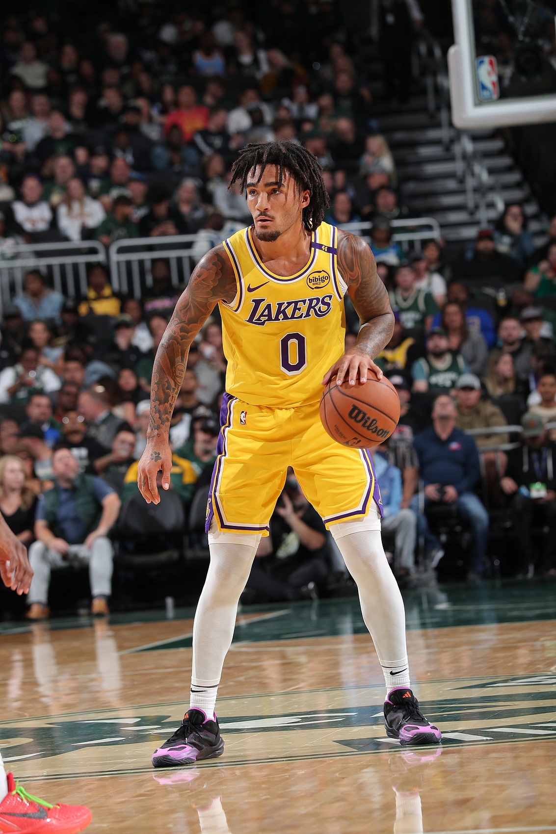 bsports体育：湖人队新赛季：希菲诺能否适应NBA节奏？